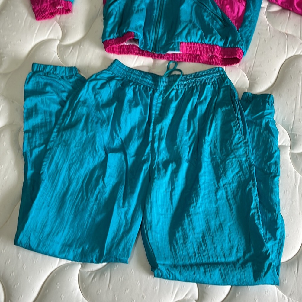 Lavon Tracksuit set - Picture 5 of 16